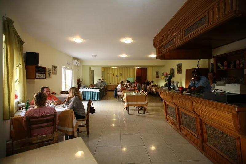 Ormos Atalia Aparthotel Bali  Экстерьер фото